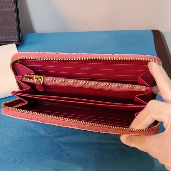 AUTHENTIC PRADA FLORAL LONG WALLET EUC - Picture 13 of 16